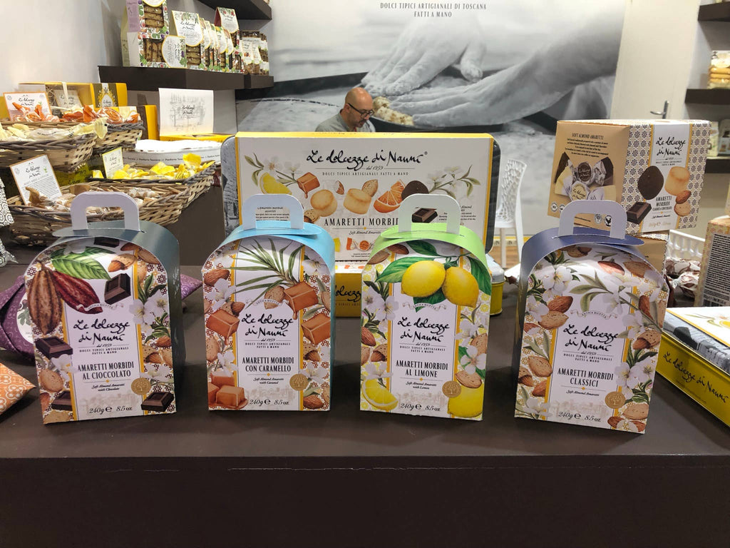 DOLCETTO MORBIDO ALLA MANDORLA E LIMONE