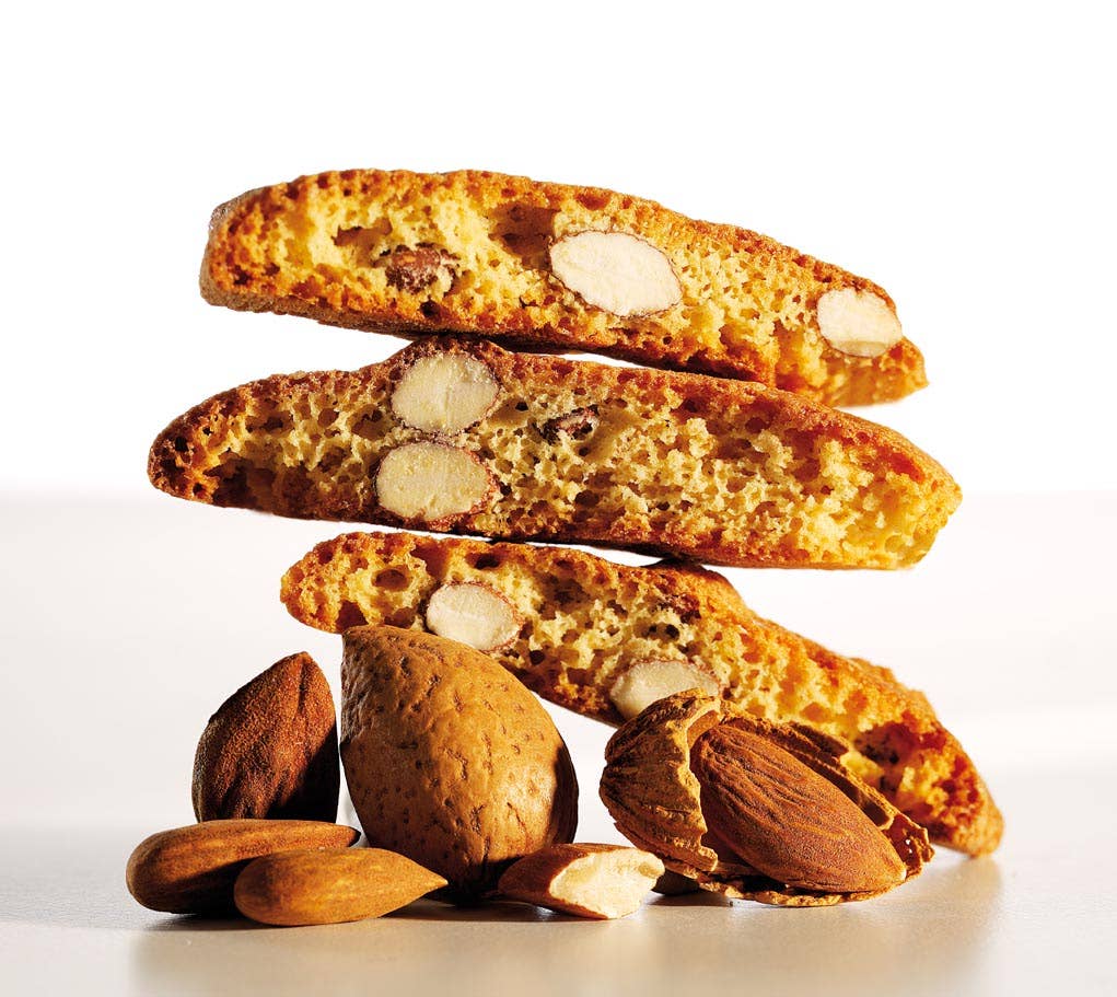 Cantucci Biscotti alla mandorla fatti a mano, Italia, T