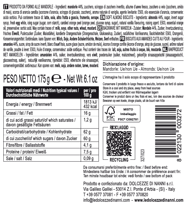 Ricciarelli, dolcetto morbido alle mandorle fatto in Italia
